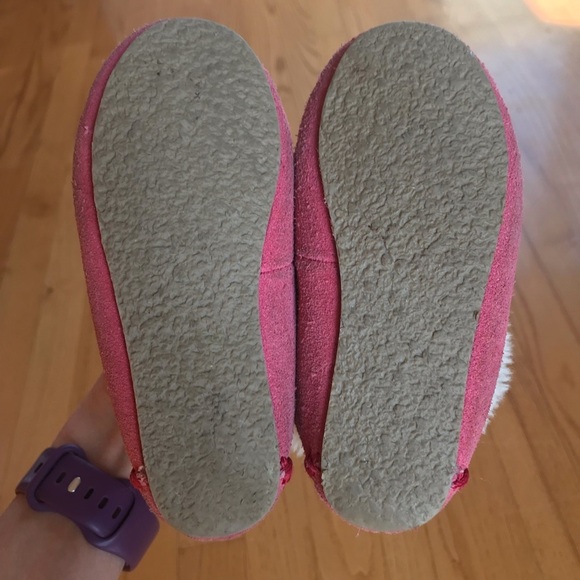 Minnetonka moccasins Charley Slipper Toddler Little Kid Bright Pink girls size 7 - Picture 9 of 9